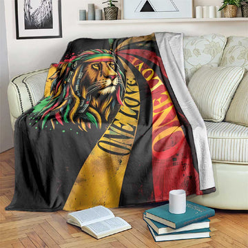 Black Jamaican Blanket Rastafarian Lion One Love LT9