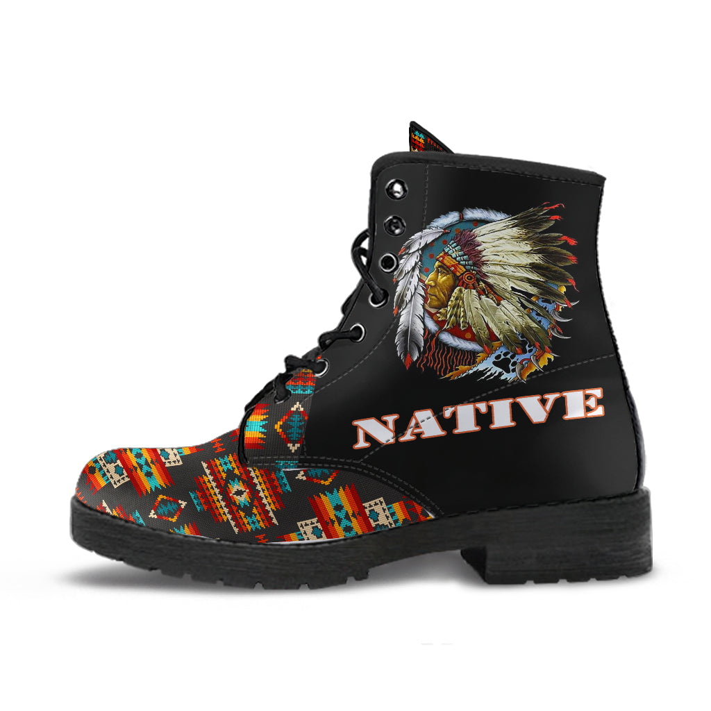 Black Pattern Native American Leather Boots LT10