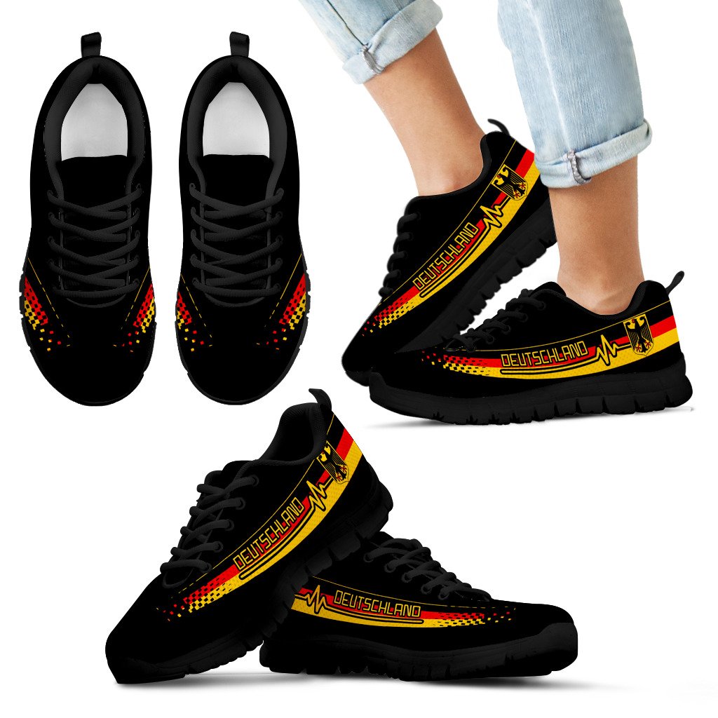 Deutschland - Germany Heartbeat Sneakers