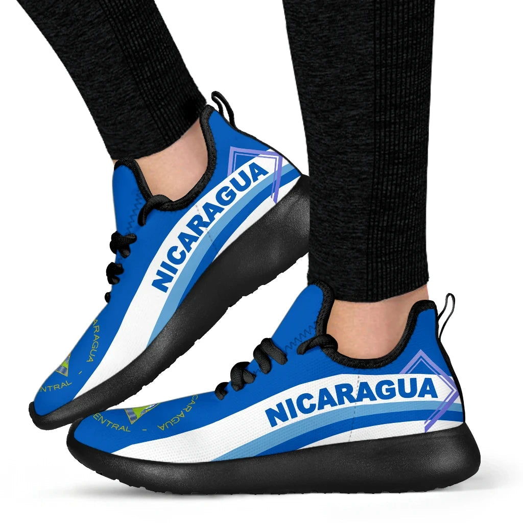 Nicaragua Coat Of Arms Mesh Knit Sneakers RLT8