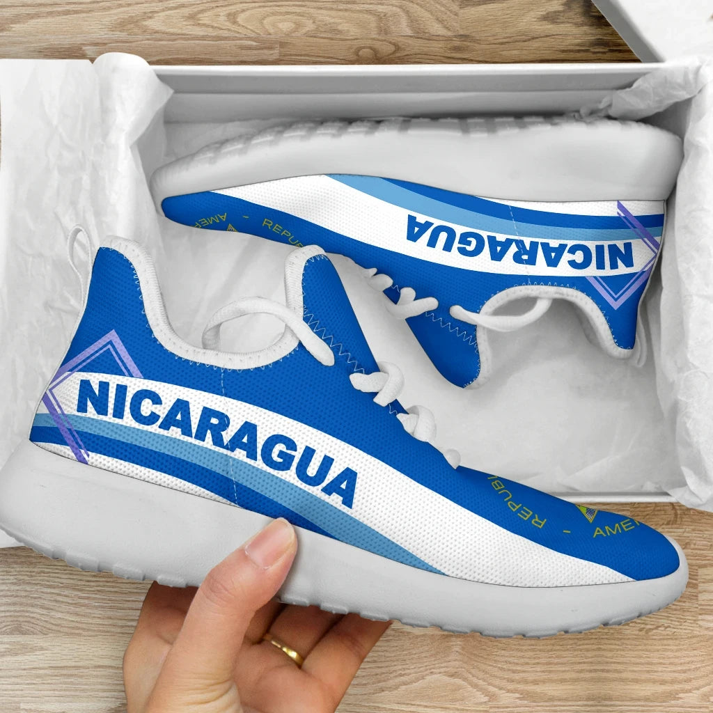 Nicaragua Coat Of Arms Mesh Knit Sneakers RLT8