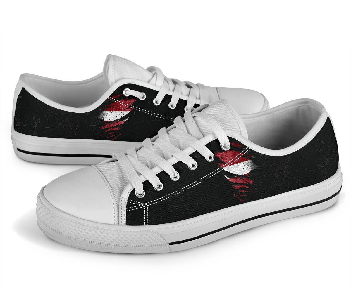 Latvia In Me Low Top Shoes - Special Grunge Style RLT6
