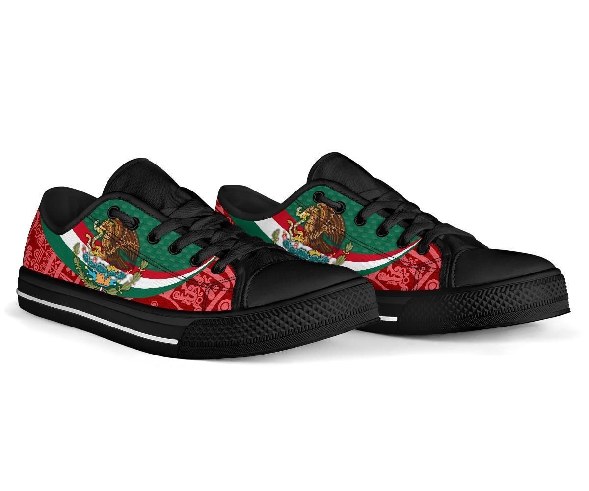 Mexico Low Top Shoes Mexico Coat Of Arms With Aztec Patterns RLT13