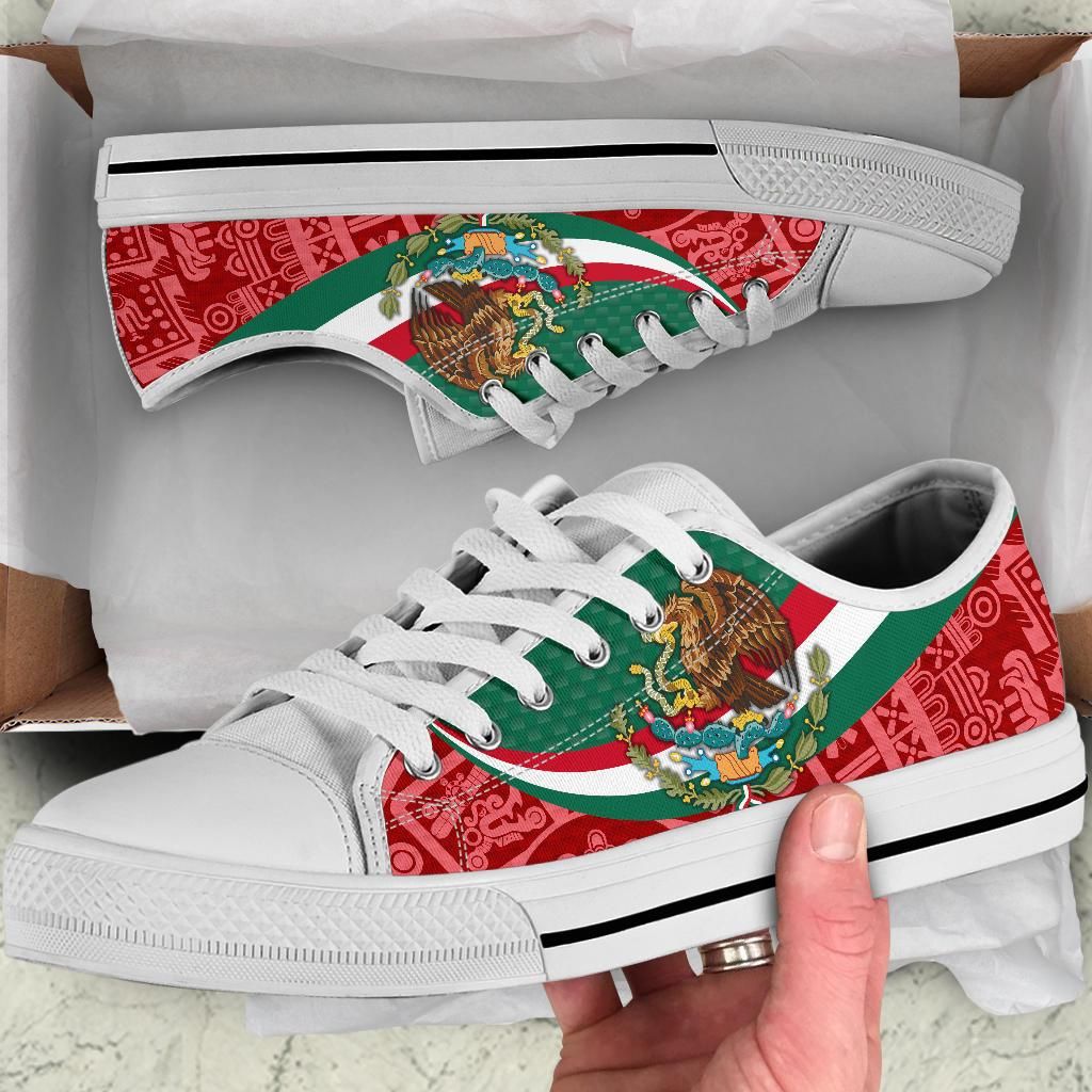 Mexico Low Top Shoes Mexico Coat Of Arms With Aztec Patterns RLT13