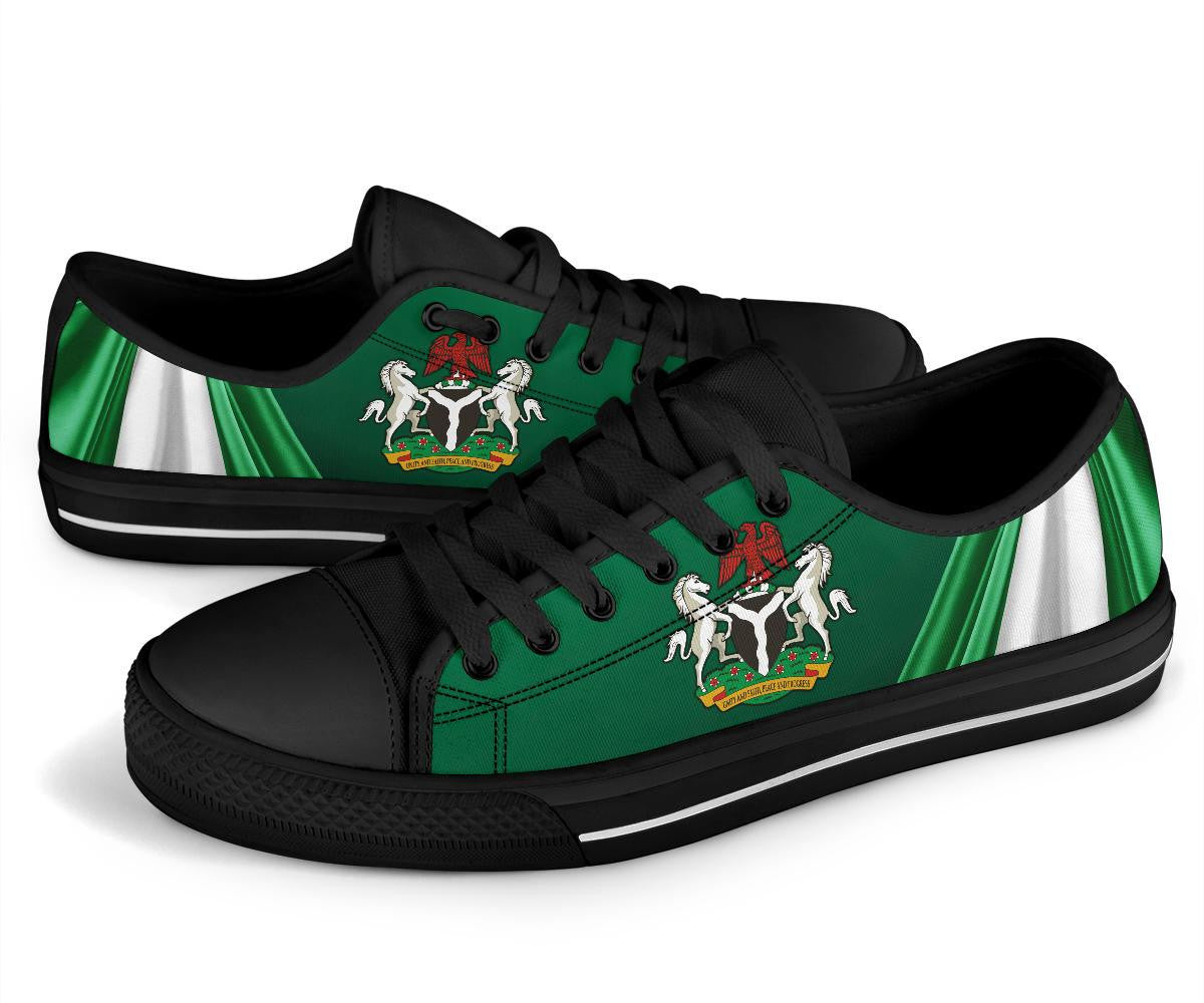 Nigeria Low Top Shoes Nigerian Waving Flag With Coat Of Arms RLT8