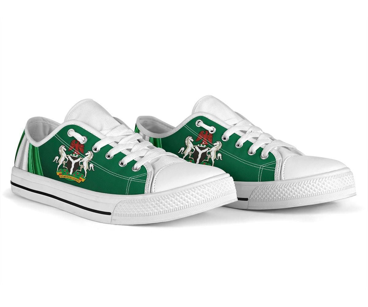 Nigeria Low Top Shoes Nigerian Waving Flag With Coat Of Arms RLT8