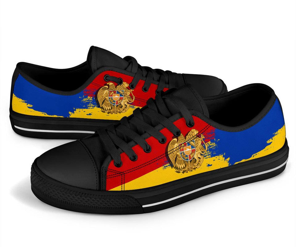 Armenia Special Low Top Shoes RLT8