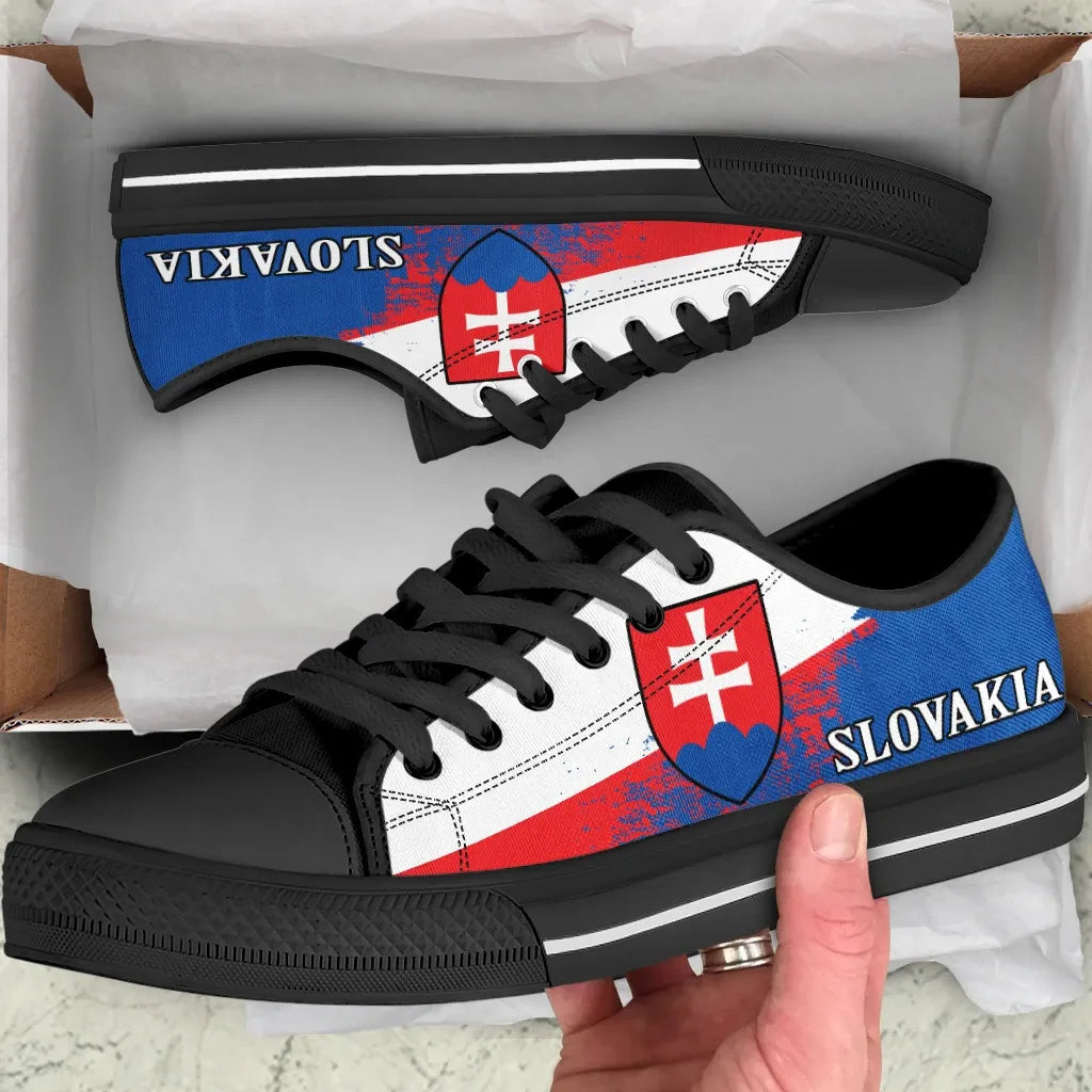 Slovakia Special Low Top Shoes RLT13