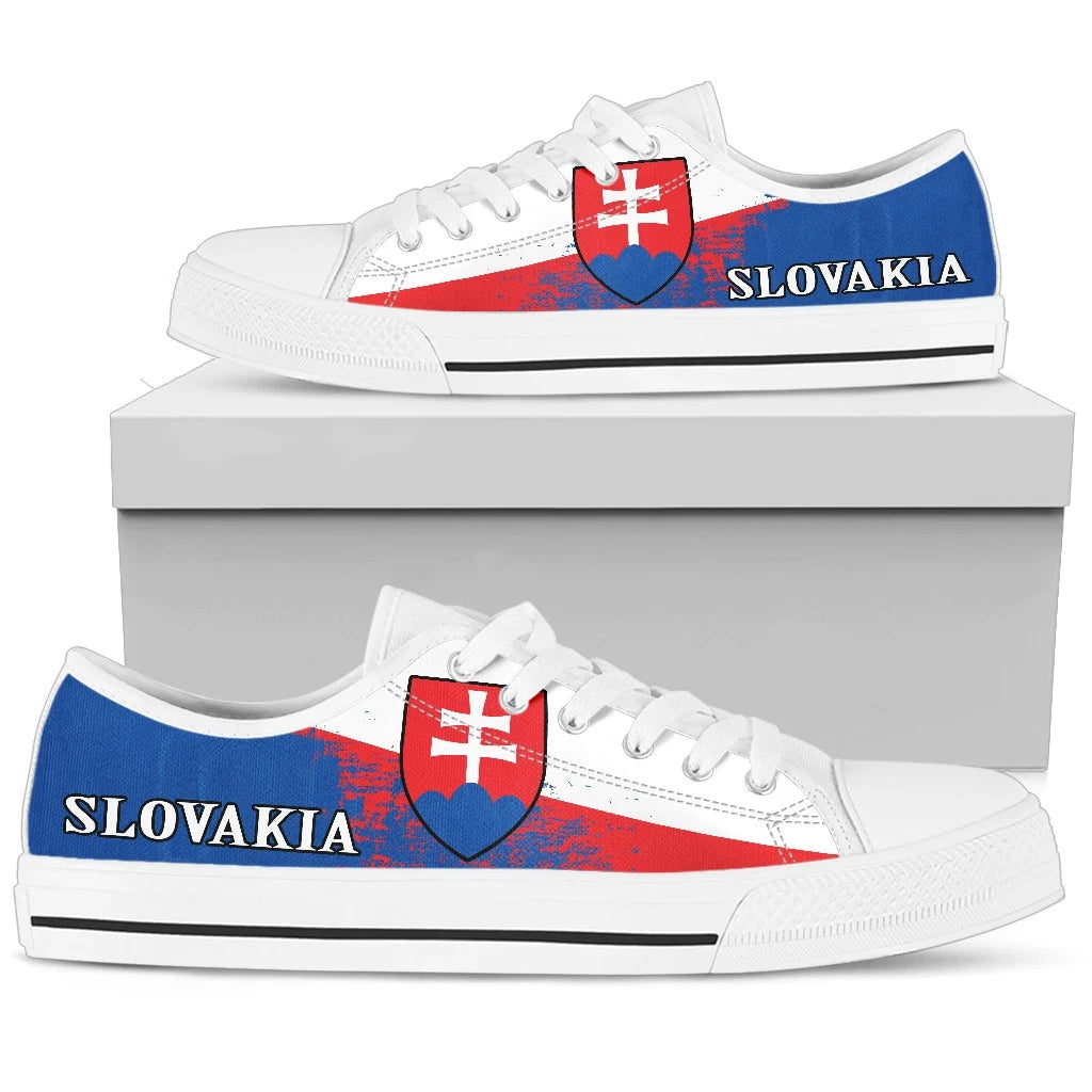 Slovakia Special Low Top Shoes RLT13