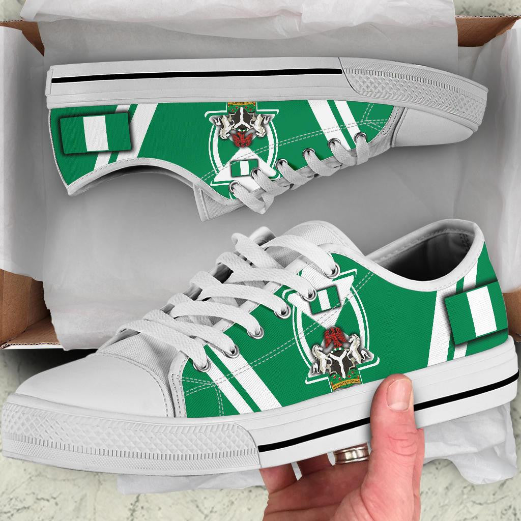 Nigeria Low Top Shoes Nigerian Flag and Coat Of Arms Boa Me Na Me Mmoa Wo RLT8