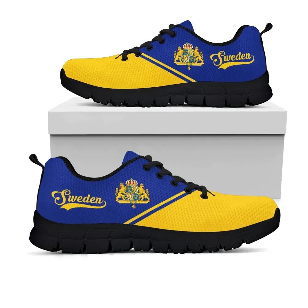 Sweden Rising Sneakers RLT7