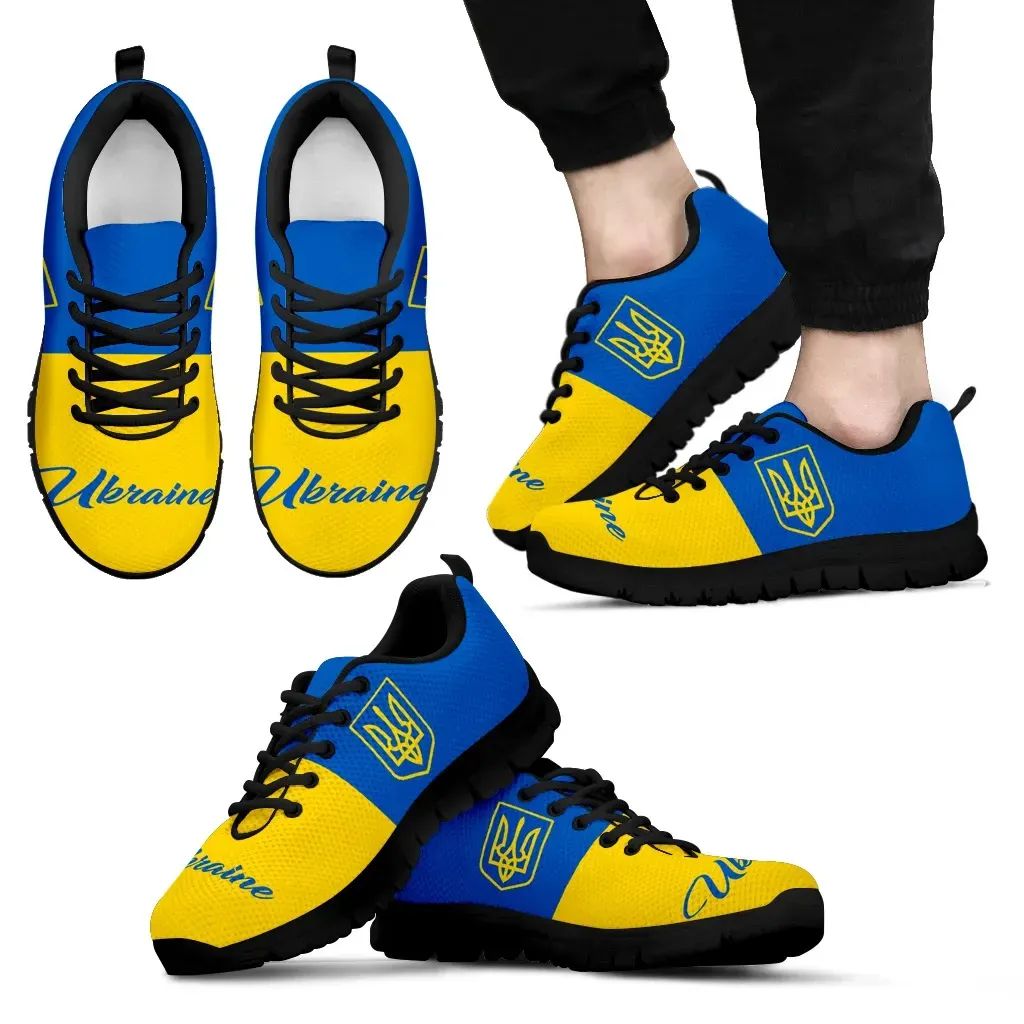 Ukrainian Shoes Ukraine Coat Of Arms Sneakers 2 RLT7