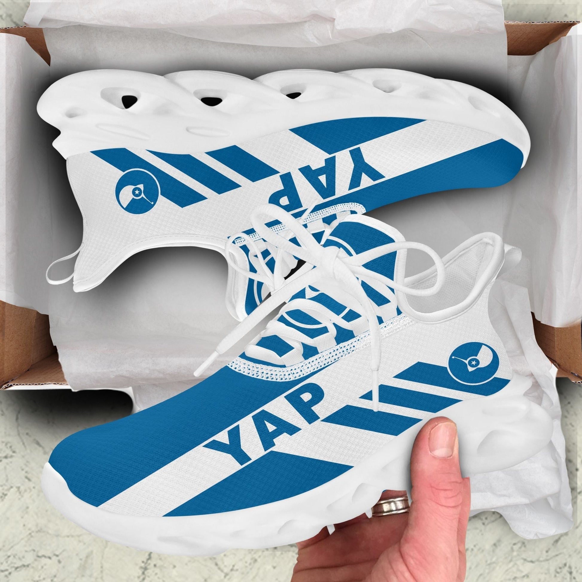 Polynesian Footwear Yap Flag Sport Clunky Sneakers LT10