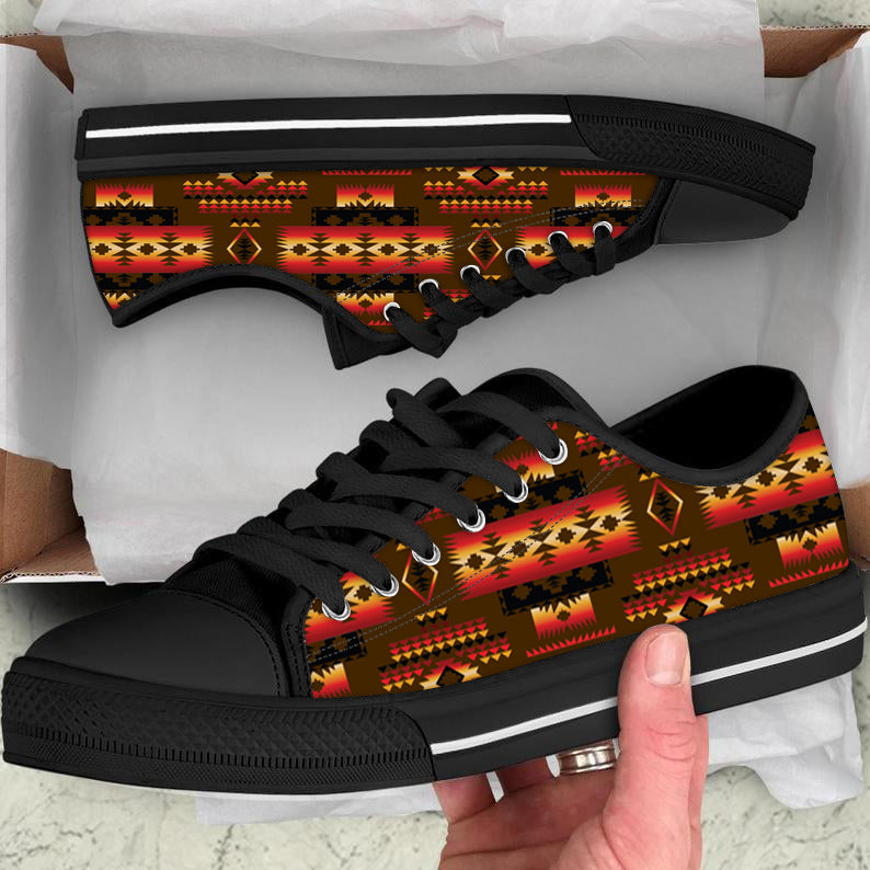 Tribes Pattern Native American Low Top Canvas Shoes LT10