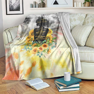 Vintage Flowers - I Am Black Queen Blanket DT02