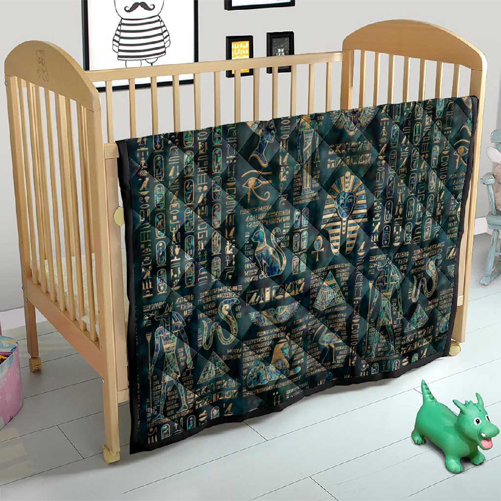 Egyptian Hieroglyphs And Deities Quilt DT02
