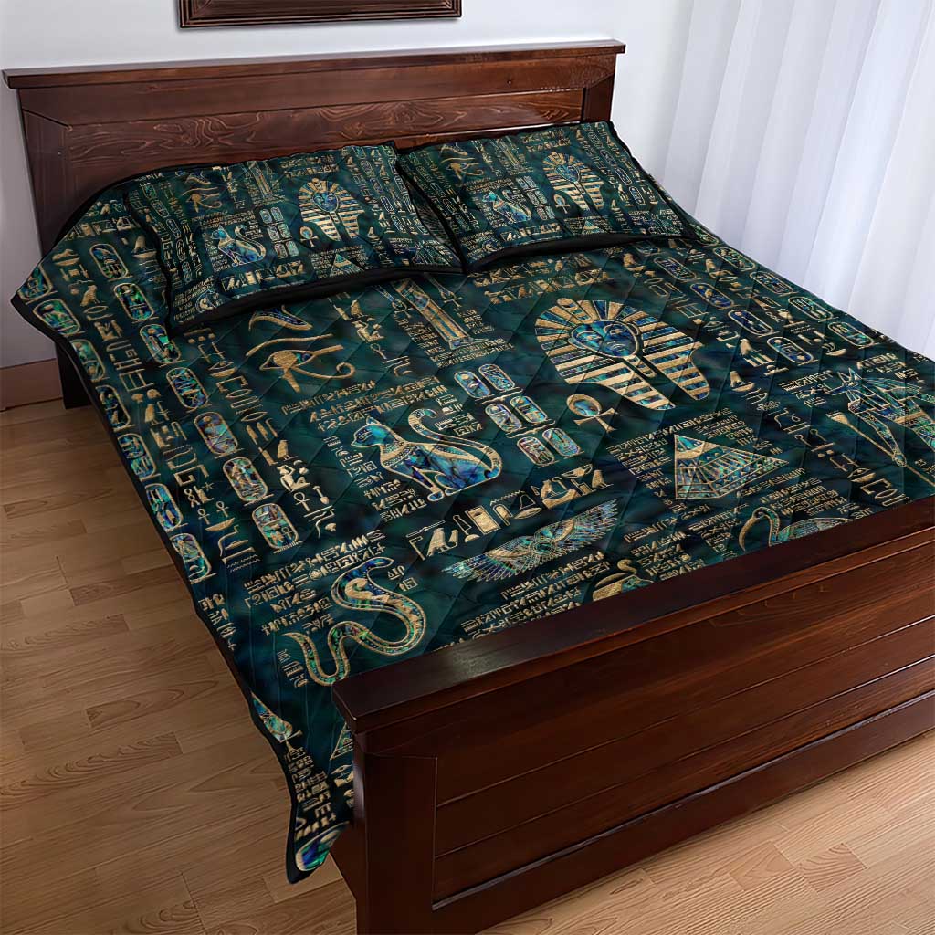 Egyptian Hieroglyphs And Deities Quilt Bed Set DT02