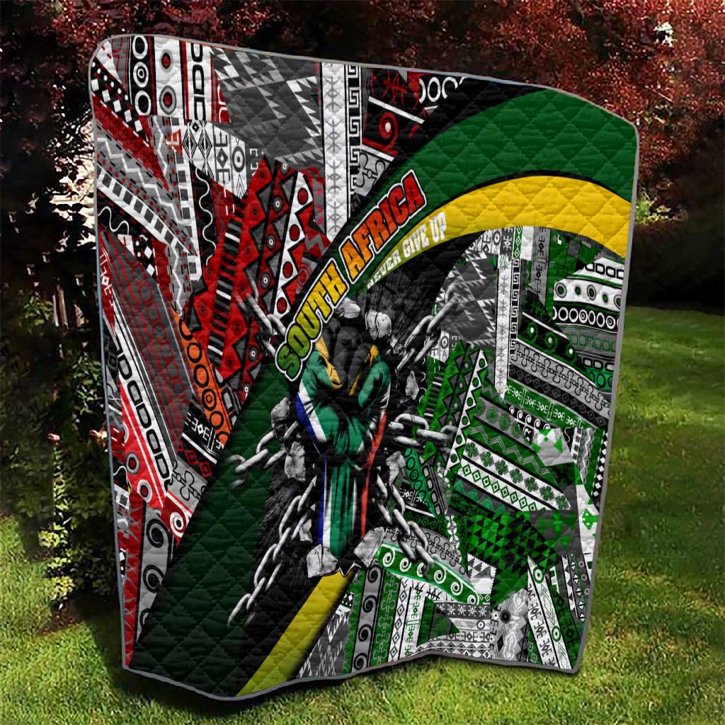 South Africa Fist of Freedom Quilt Never Give Up DT02