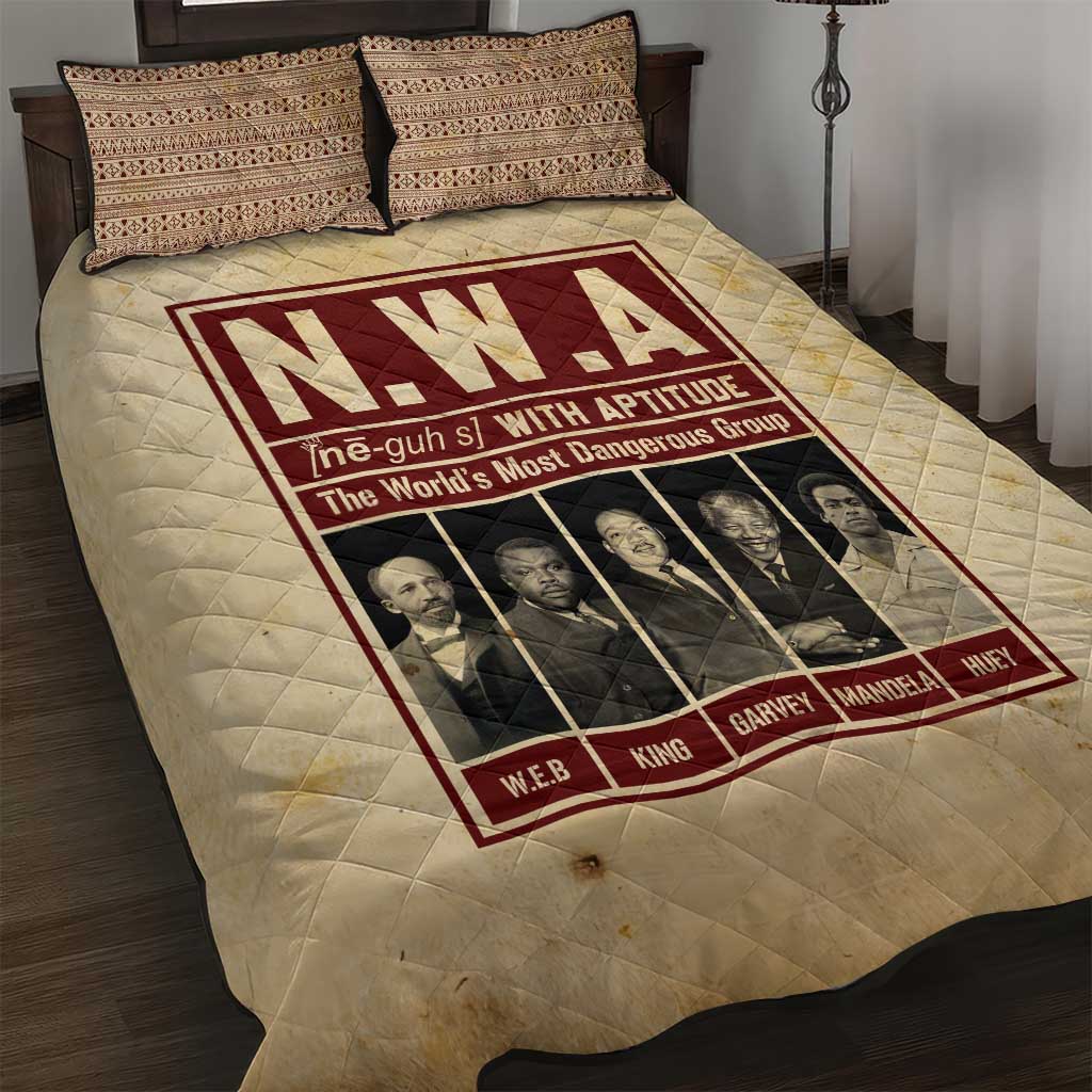 The World's Most Dangerous Group Quilt Bed Set DT02