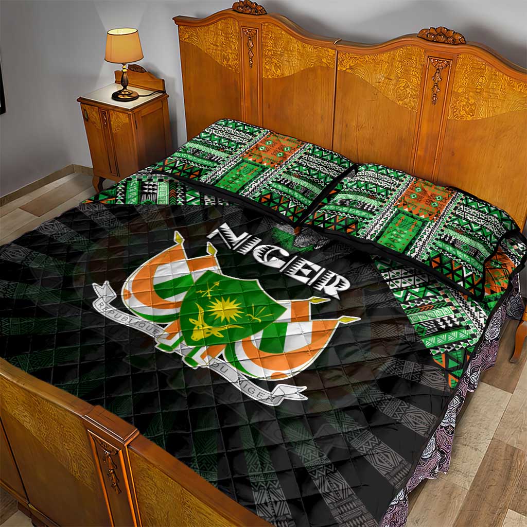 Niger Roots Quilt Bed Set African Pride in Fingerprint and Tribal Colors DT02