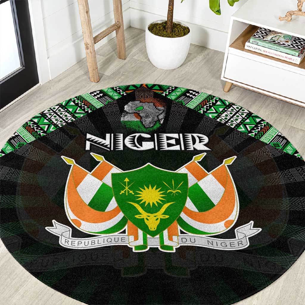 Niger Roots Round Carpet African Pride in Fingerprint and Tribal Colors DT02