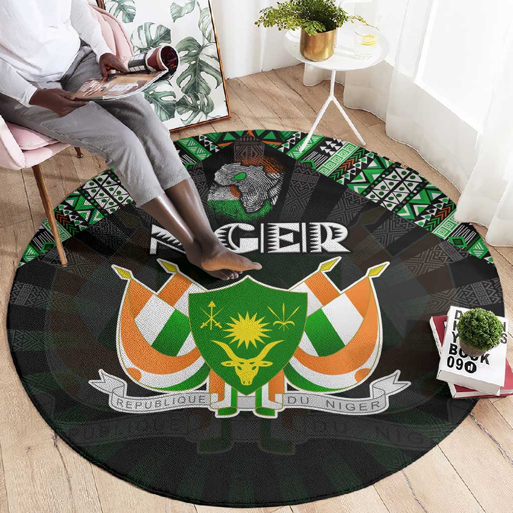 Niger Roots Round Carpet African Pride in Fingerprint and Tribal Colors DT02