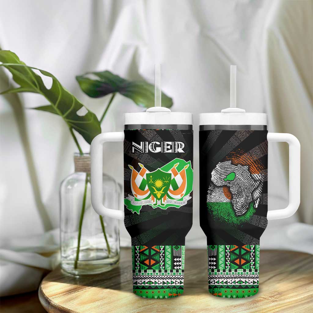 Niger Roots Tumbler With Handle African Pride in Fingerprint and Tribal Colors DT02