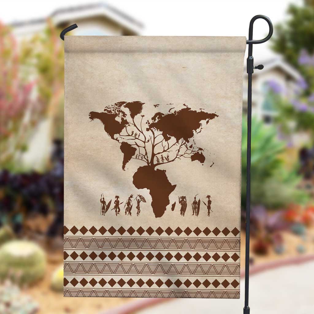 Root Africa Garden Flag African Map DT02