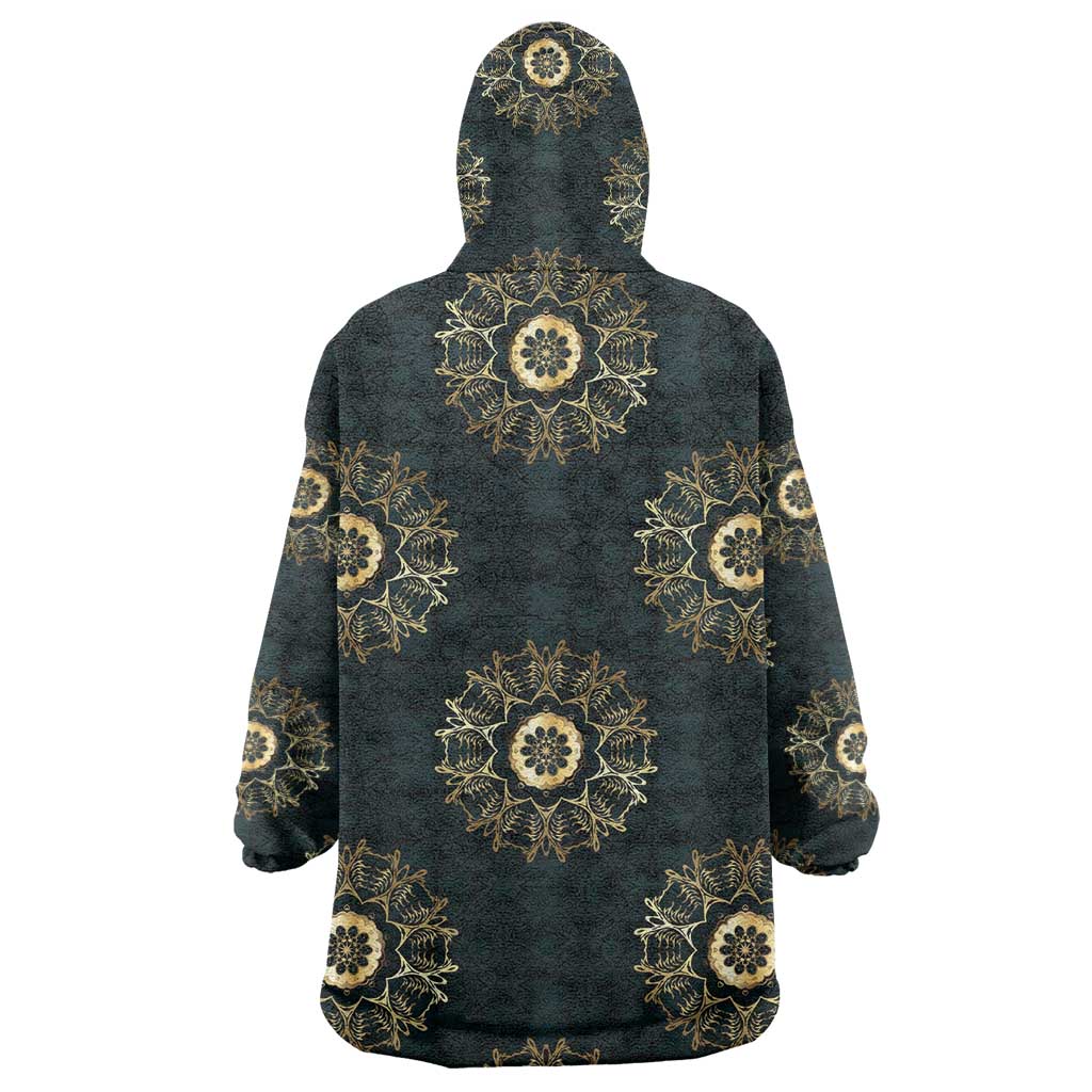 Personalized Afro Women Wearable Blanket Hoodie Powerful African Pattern DT03