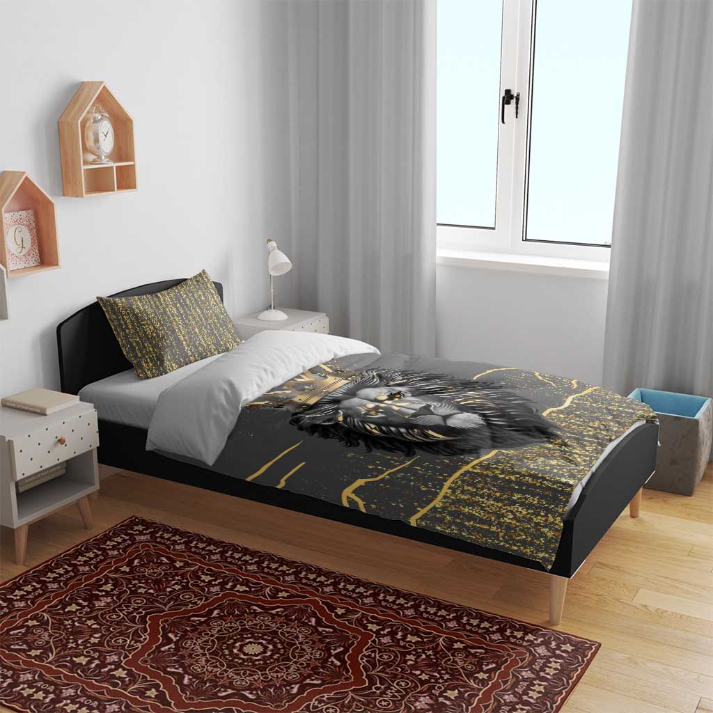 Personalized Black and Gold Lion Africa Bedding Set DT03