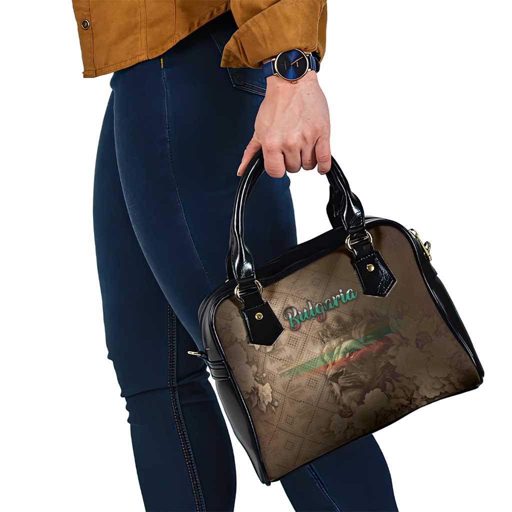 Bulgaria Shoulder Handbag Lion King Is Pride DT05