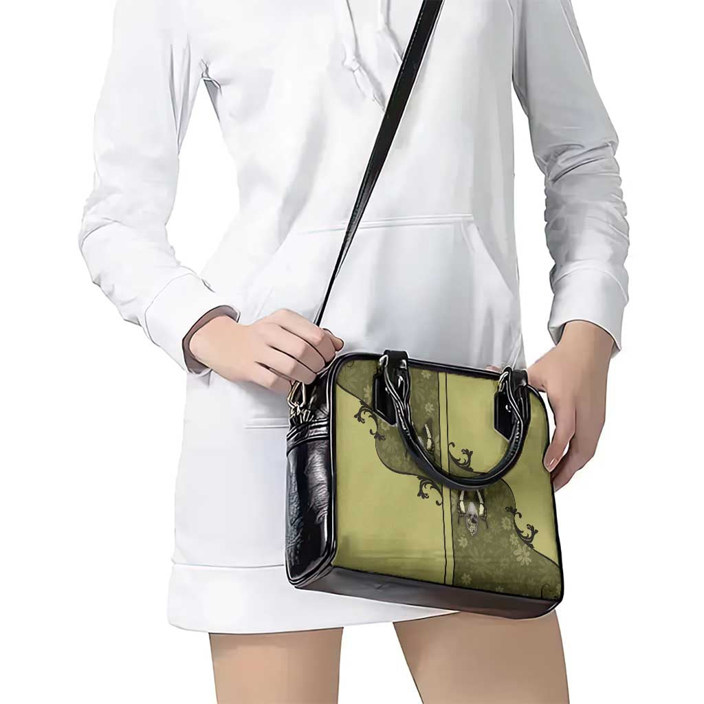 Western Gothic Yoke Shoulder Handbag Retro Butterfly With Daisy Garden DT05