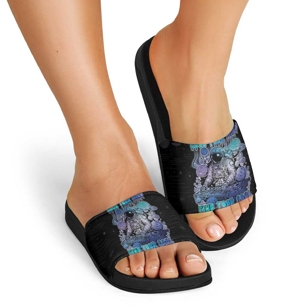 Astronaut Slide Sandals Love Your Mind Find Your Soul DT05