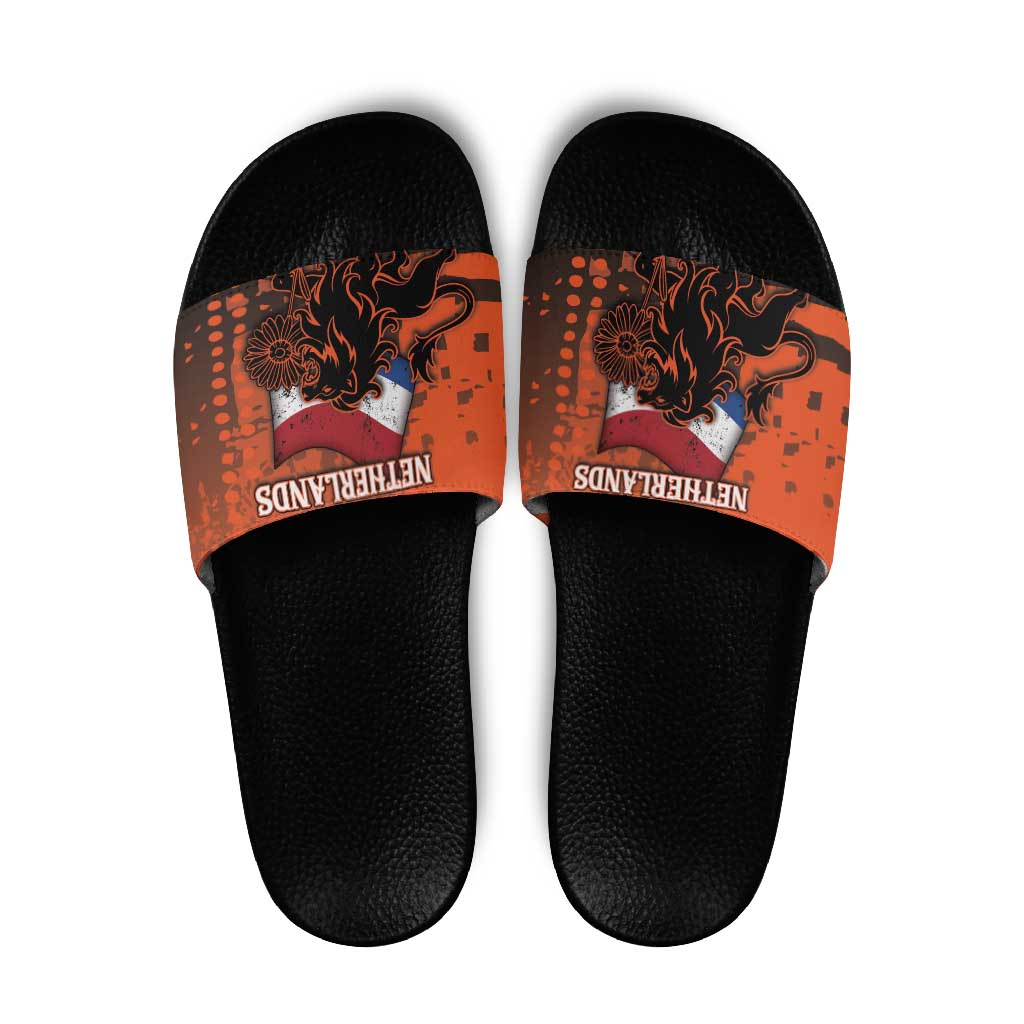 Netherlands Slide Sandals Lion With Daisy Flower DT05