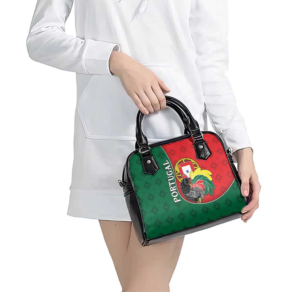 Portugal Shoulder Handbag Rooster With Coat Of Arms DT05