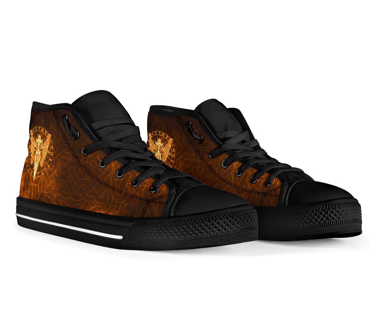Viking High Top Shoes Gold Spear Of The God Odin Gungnir and Two Gold Ravens RLT12