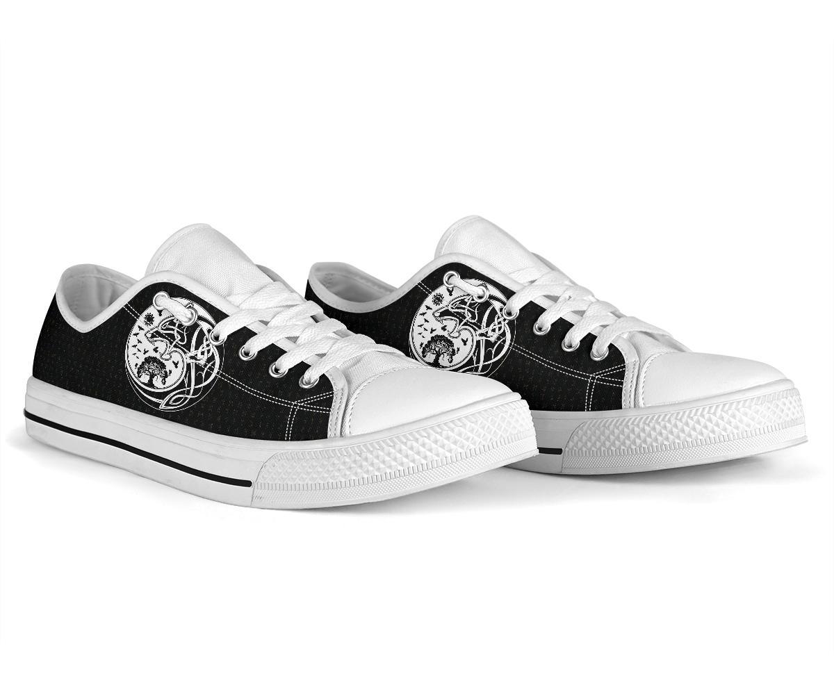 Viking Low Top Shoes, Skoll and Hati Rune Tattoo RLT12