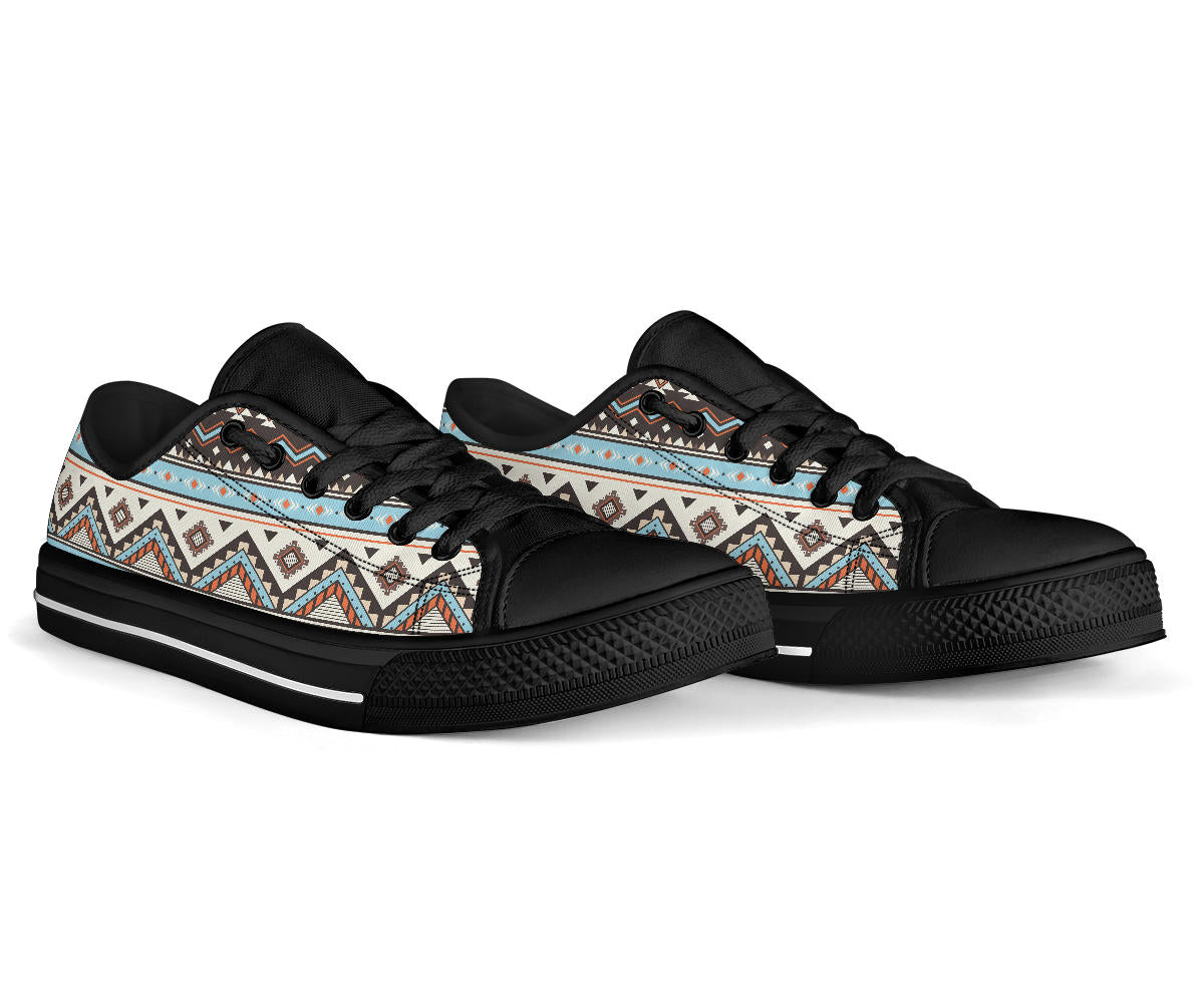 Tribal Striped Seamless Pattern Low Top Canvas Shoes LT10