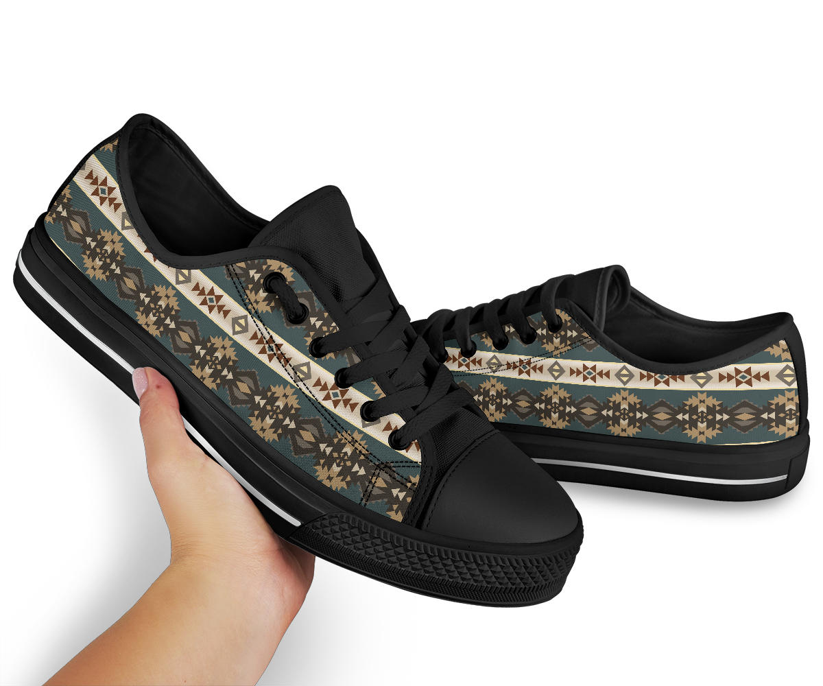 Navajo Geometric Seamless Low Top Canvas Shoes LT10