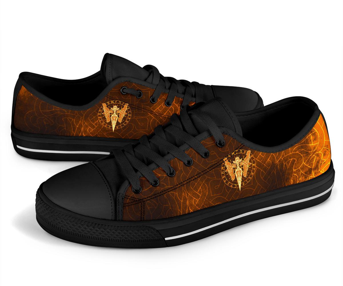 Viking Low Top Shoes Gold Spear Of The God Odin Gungnir and Two Gold Ravens RLT12
