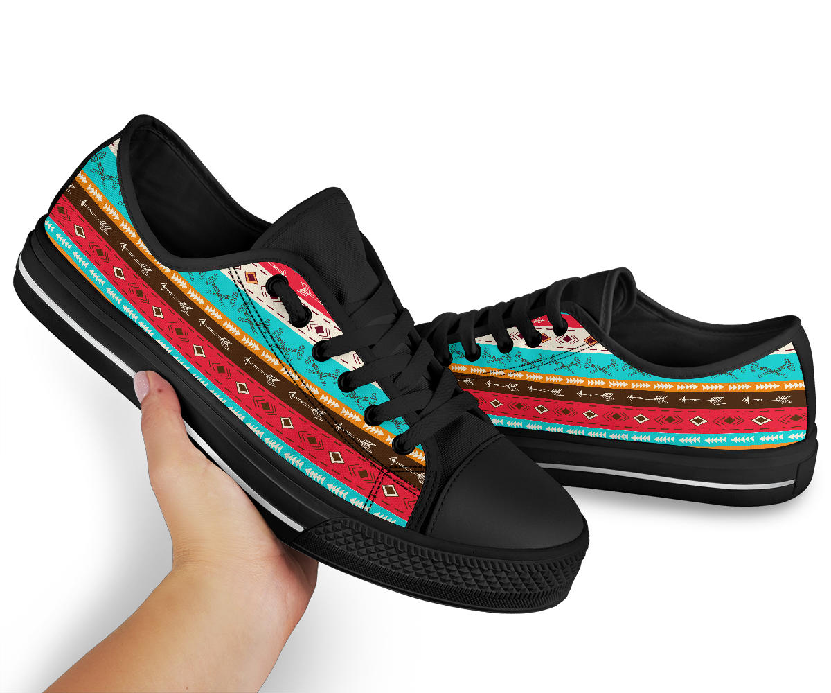 Colorful Ethnic Style Low Top Canvas Shoe LT10