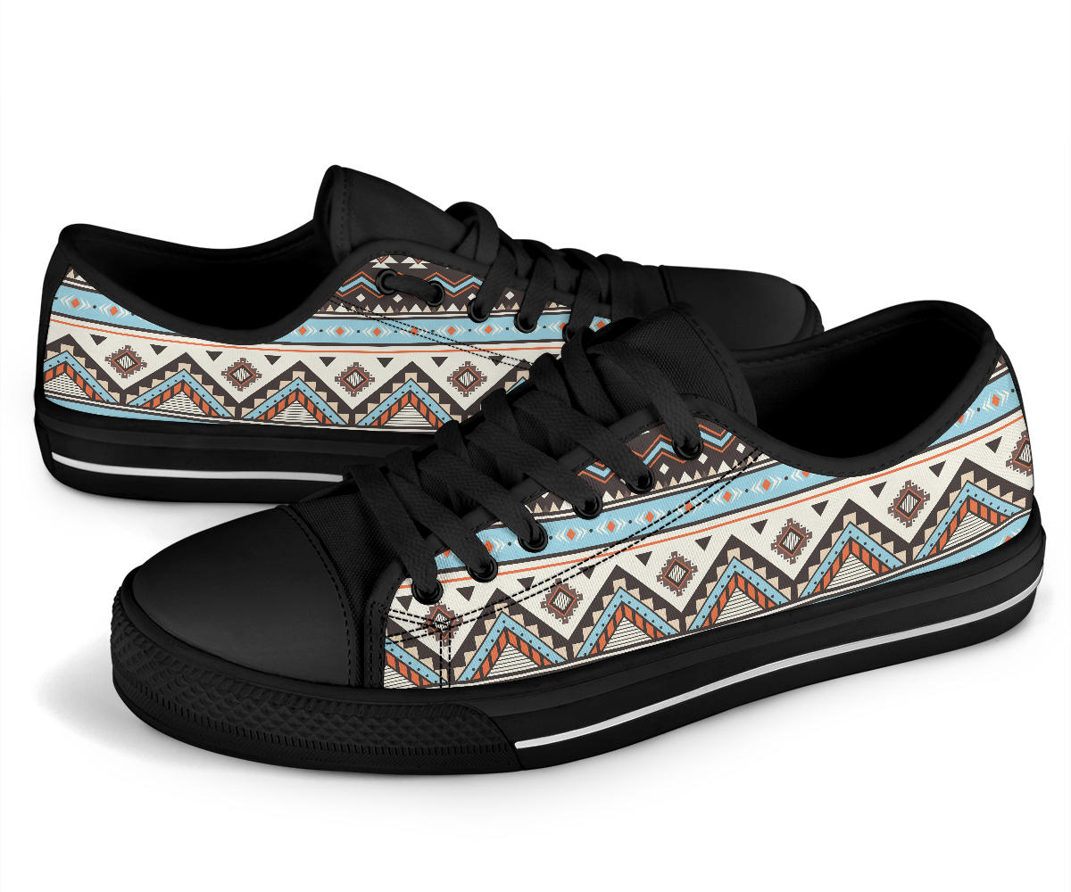 Tribal Striped Seamless Pattern Low Top Canvas Shoes LT10
