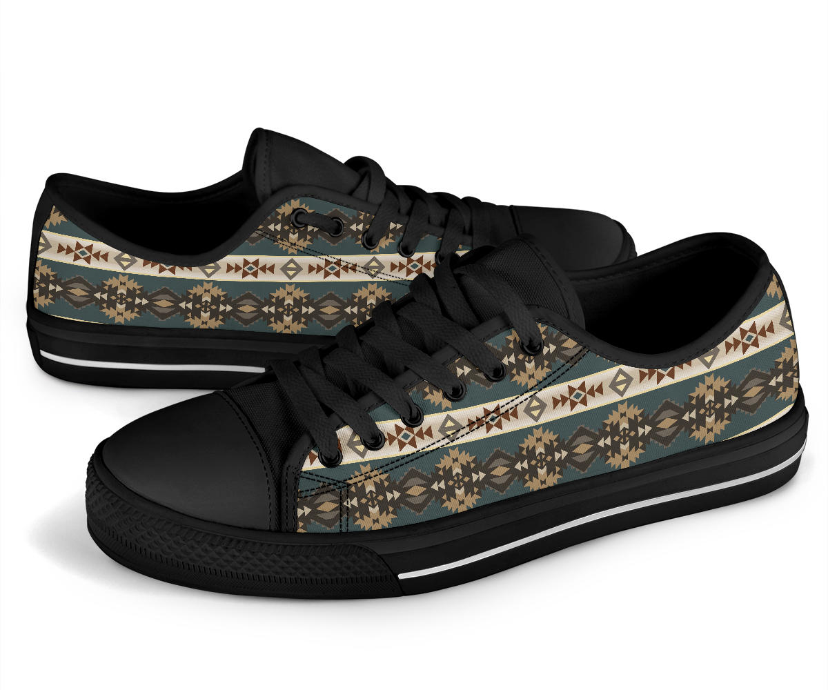 Navajo Geometric Seamless Low Top Canvas Shoes LT10