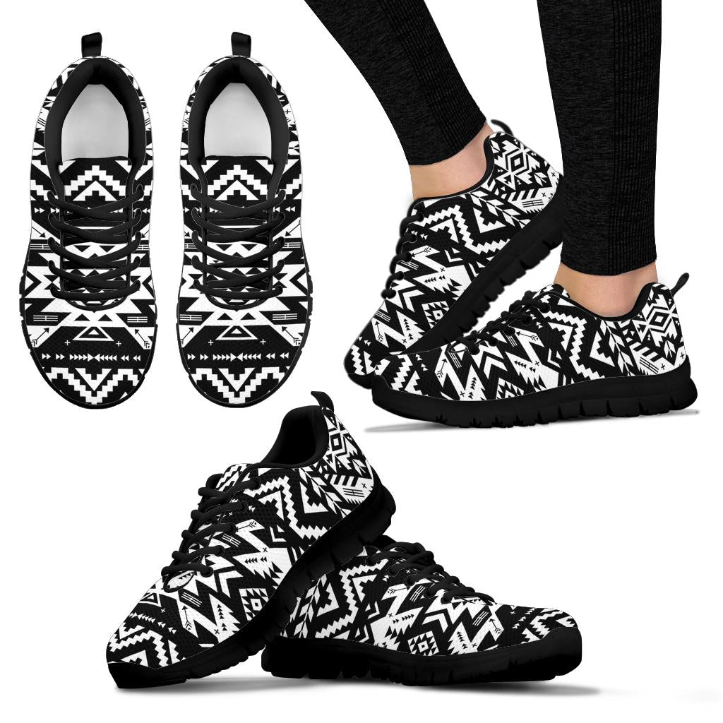 Black Pattern Native American Sneaker LT10