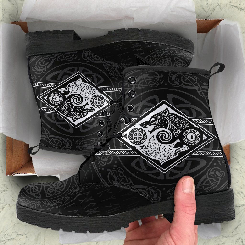 Vikings Leather Boots The Wolves, Skoll and Hati RLT12