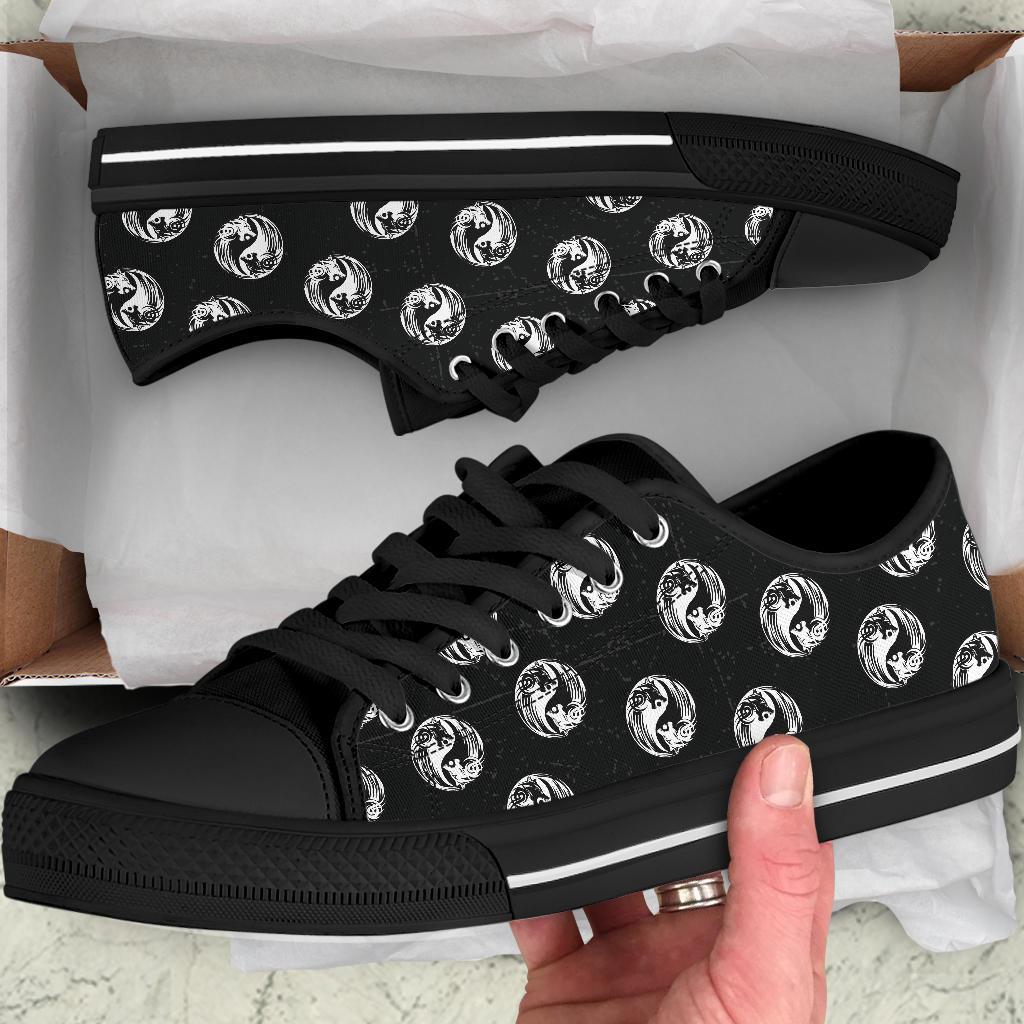 Viking Bomber Low Top Shoes Ying Yang Wolf RLT12