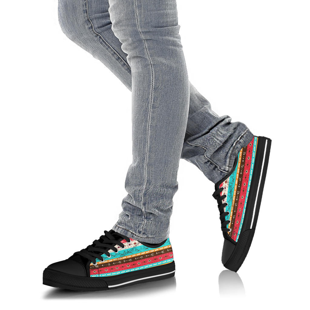 Colorful Ethnic Style Low Top Canvas Shoe LT10