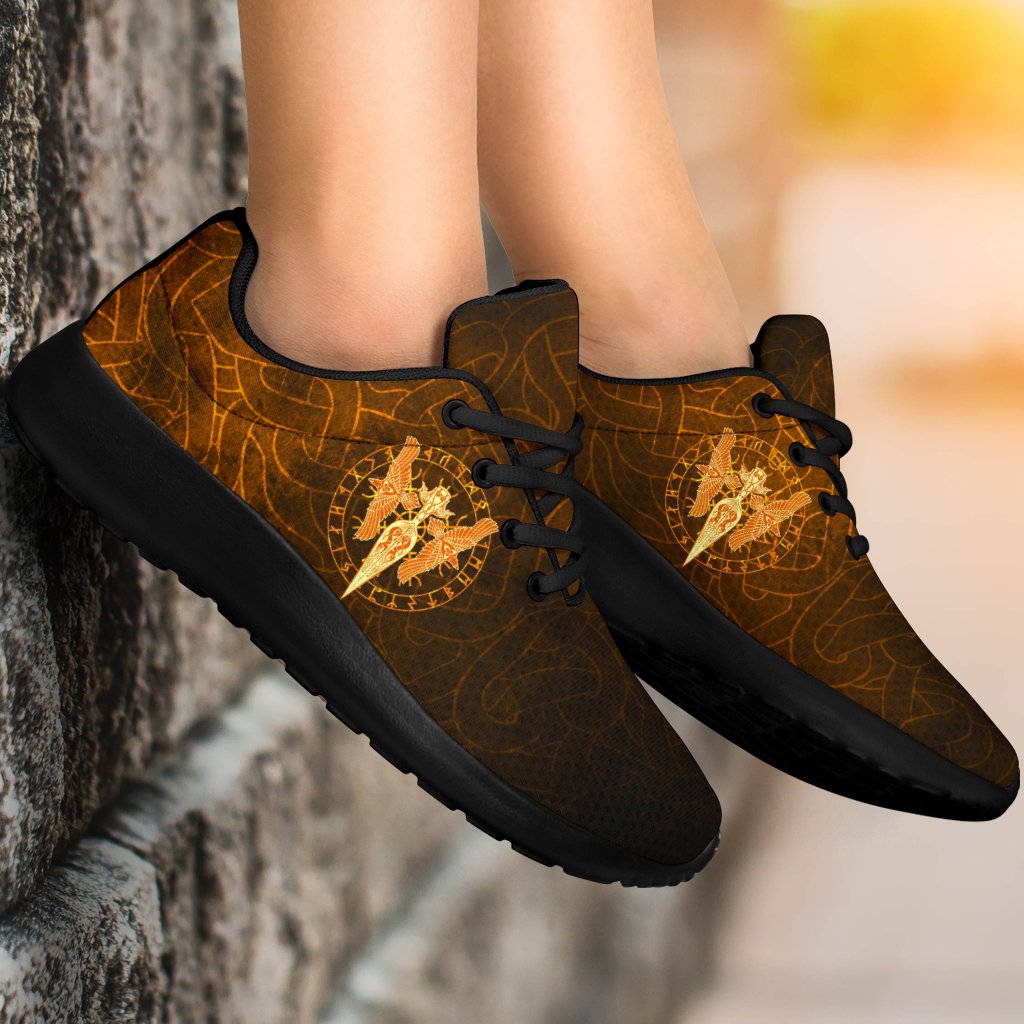 Viking Sport Sneakers Gold Spear Of The God Odin - Gungnir and Two Gold Ravens RLT12