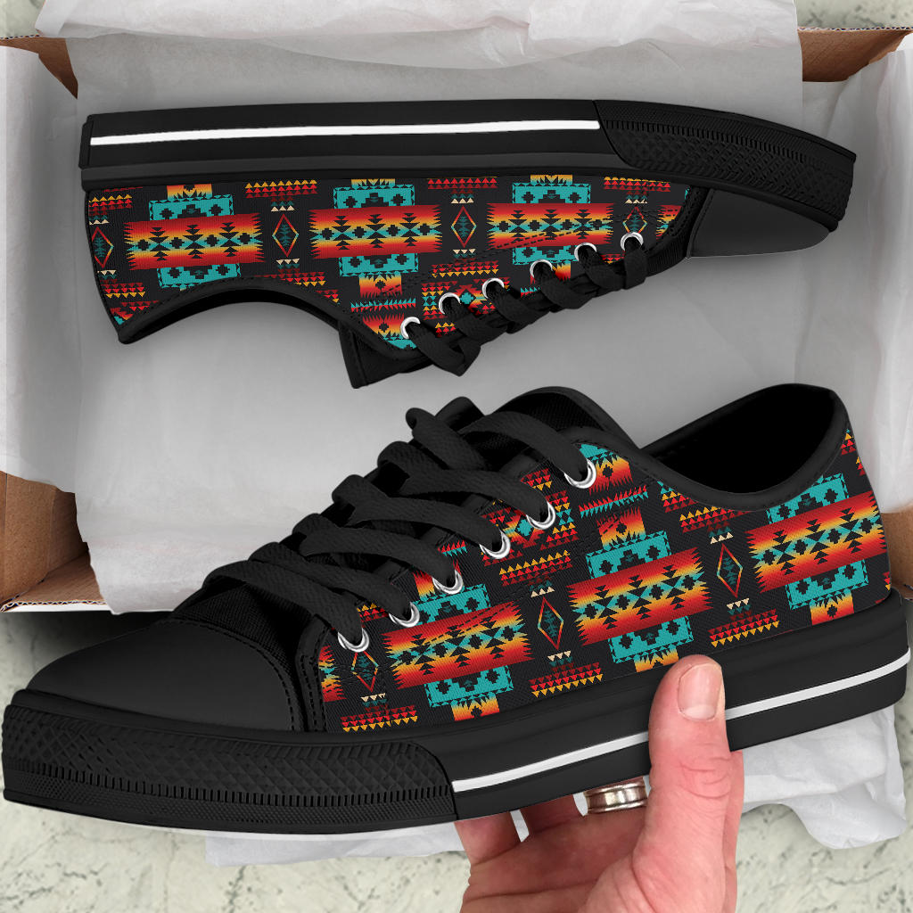 Navy Native Tribes Pattern Native American Low Top Shoes LT10