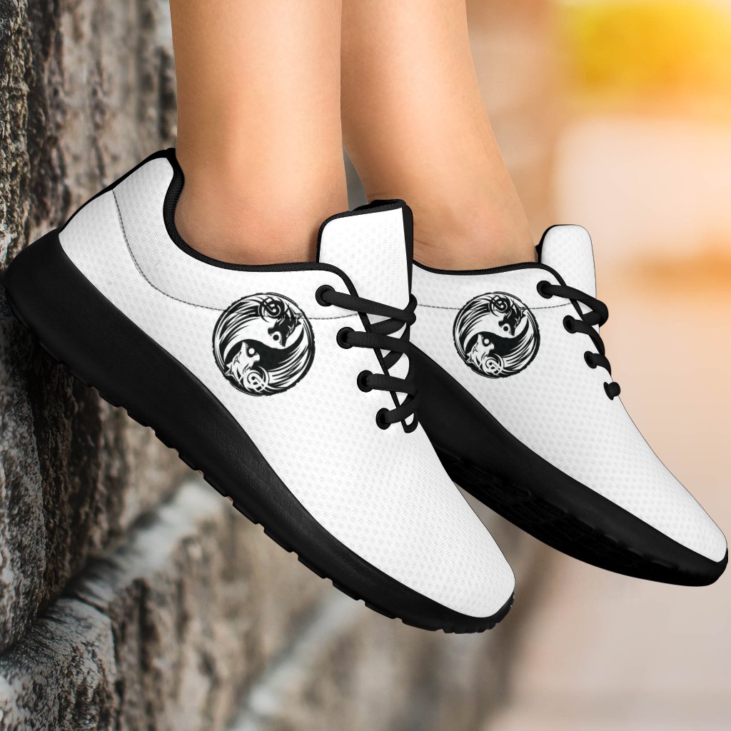 Viking Bomber Sport Sneakers Ying Yang Wolf RLT12